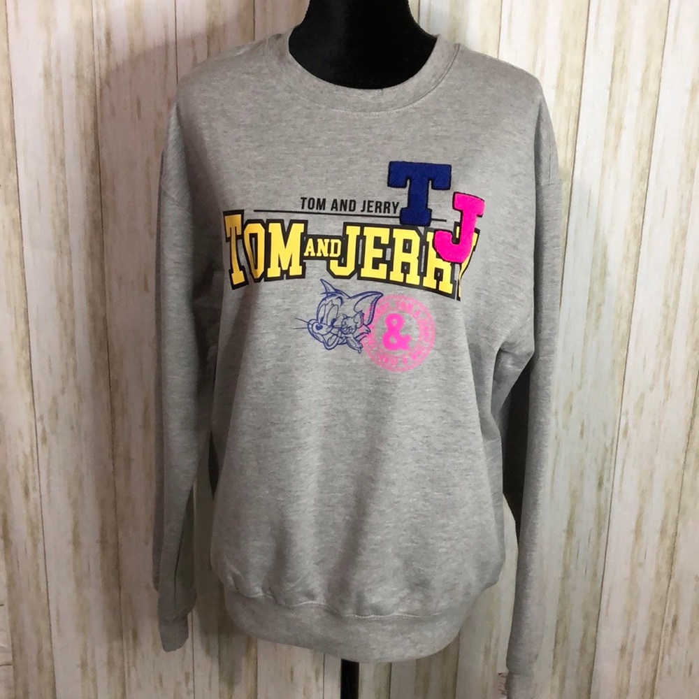 Tom & Jerry junior size large gray sweatshirt